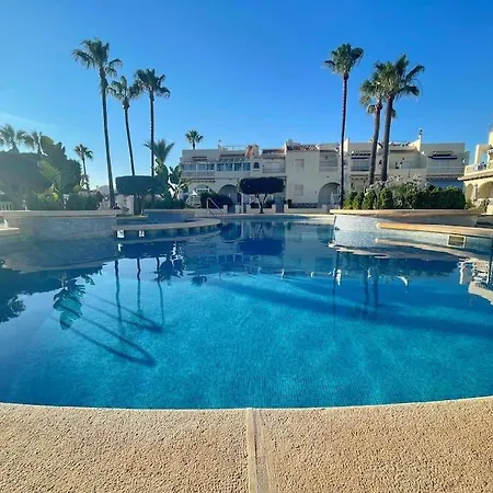 Apartment Palm Paradise Retreat: 2bedroom With Pool View