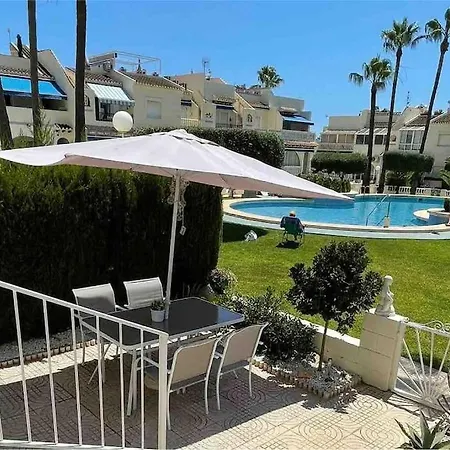 Apartment Palm Paradise Retreat: 2bedroom With Pool View